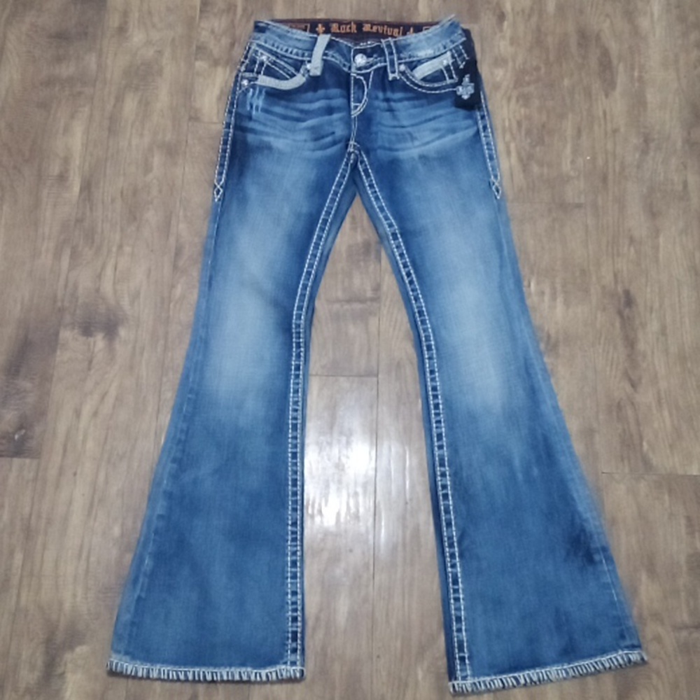 Rock Revival NWOT Women's 26 Amy Flare Embellished Embroidered Distressed